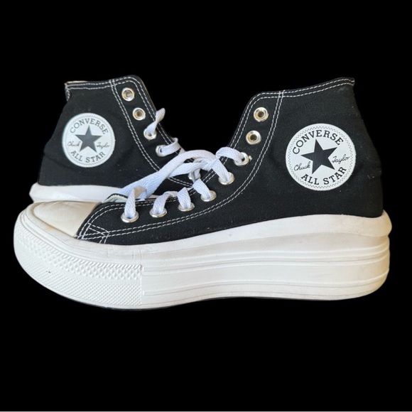 CONVERSE CHUCK TAYLOR ALL STAR ladies platform, high top sneaker size 7 1/2 - Picture 1 of 11